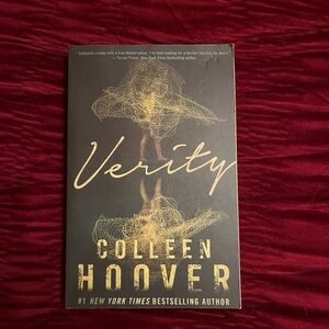 verity by colleen hoover 
great conditon